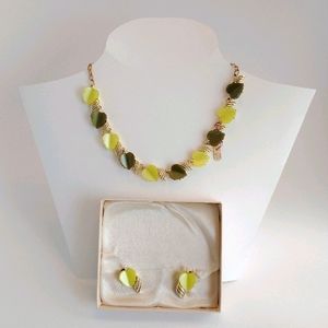 Vintage Green Leaf Lucite Necklace Earring Set